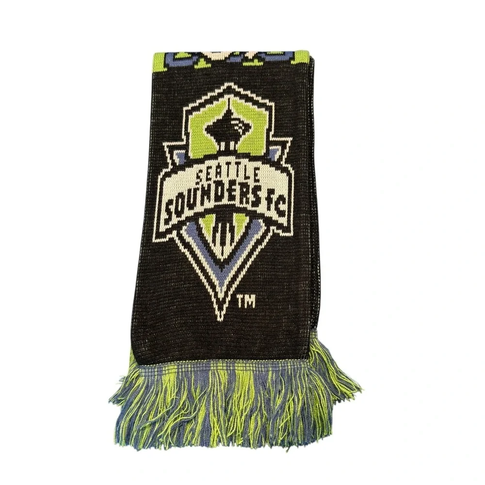 Seattle Sounders FC‎ Ruffneck Scarf MLS Celtic with Skyline Green Black Soccer